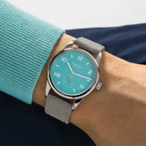 NOMOS Glashütte Club Campus 38 Endless Blue Rif. 724_10