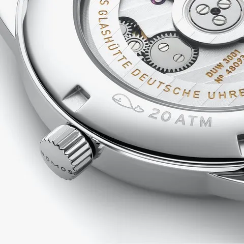 NOMOS Glashütte Club Sport Neomatik 39 Tabac Rif. 760_05