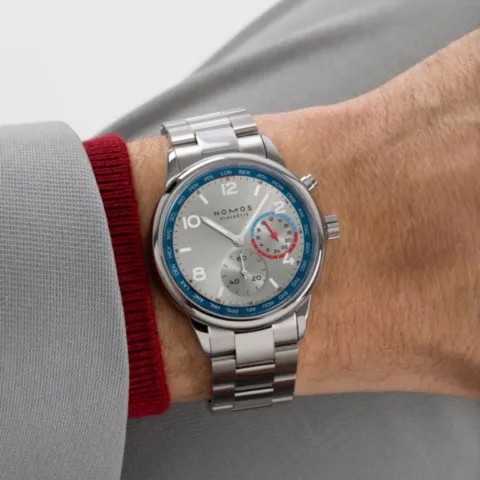 NOMOS Glashütte Club Sport Neomatik 40 Wordltimer Rif. 791_10